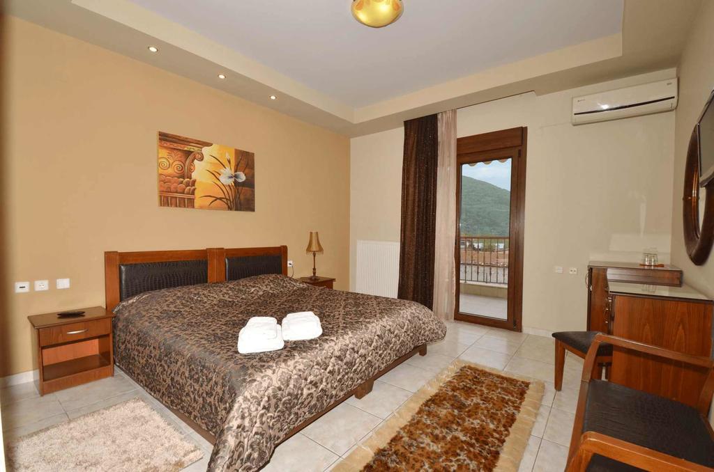 Hotel Philippion กาโต ลูตรากี ภายนอก รูปภาพ